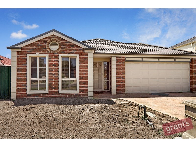 2 Shay Close, Narre Warren South VIC 3805