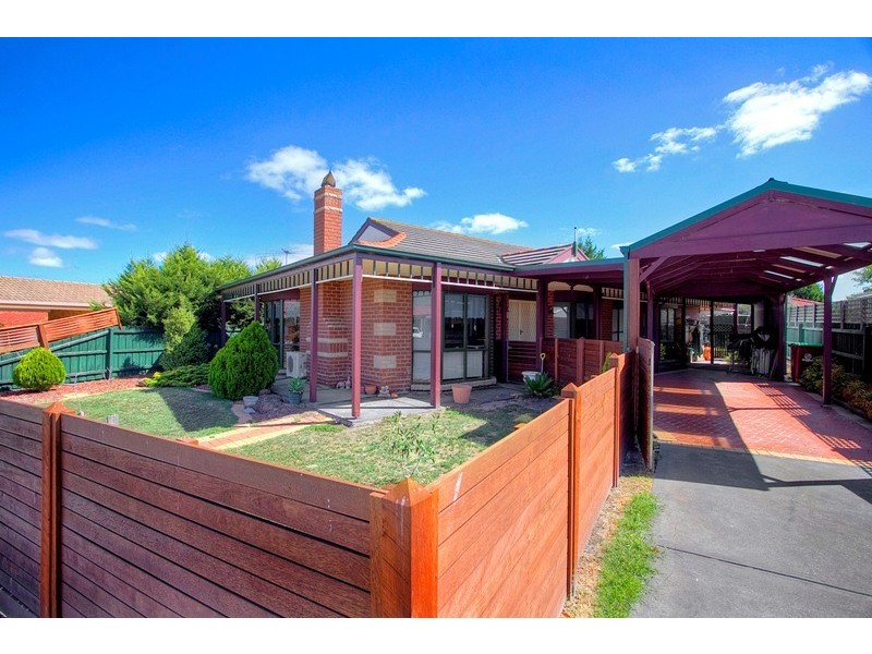 47 Baringa Park Drive, Narre Warren South VIC 3805