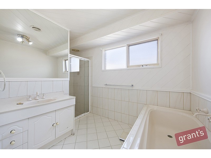 1/69 Darling Way, Narre Warren VIC 3805