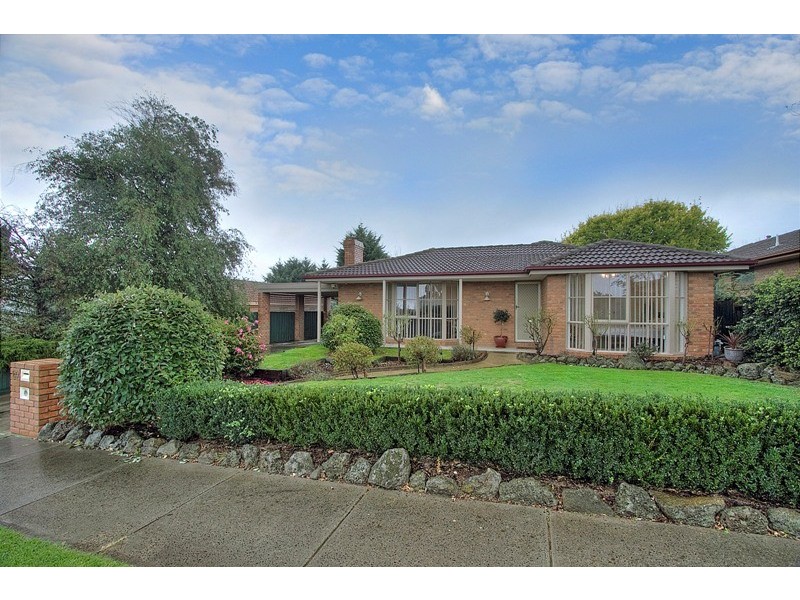 10 Fleetwood Drive, Narre Warren VIC 3805