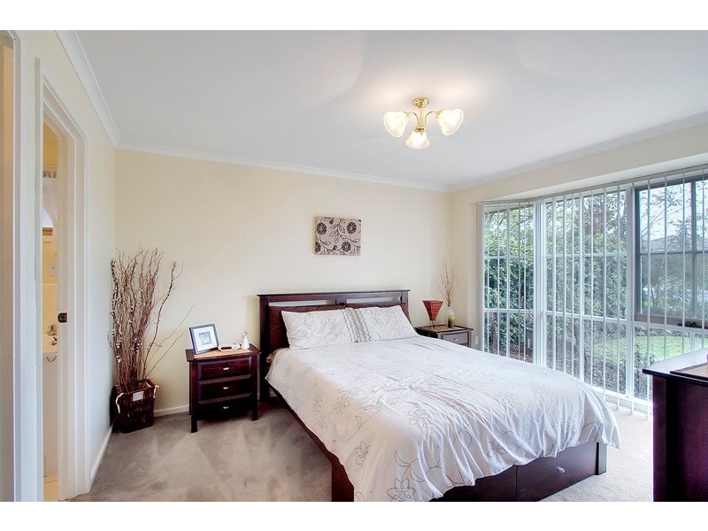 10 Fleetwood Drive, Narre Warren VIC 3805