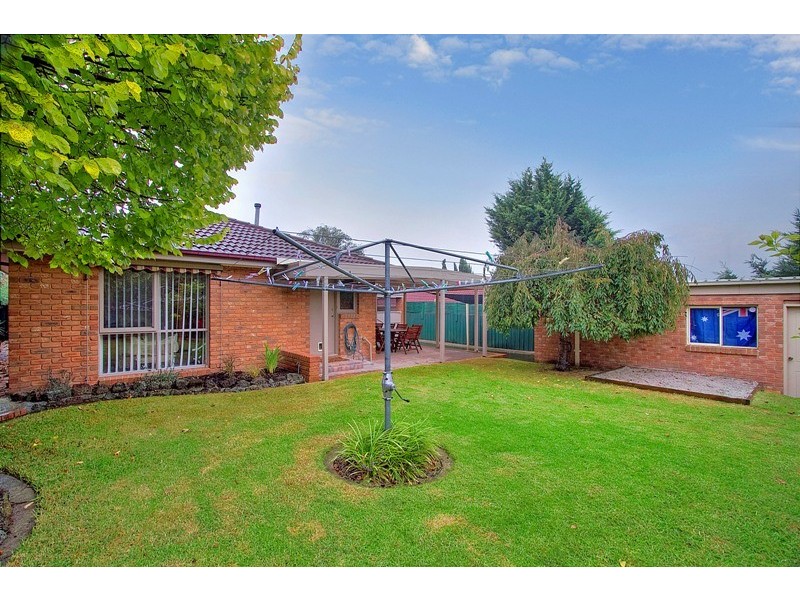 10 Fleetwood Drive, Narre Warren VIC 3805