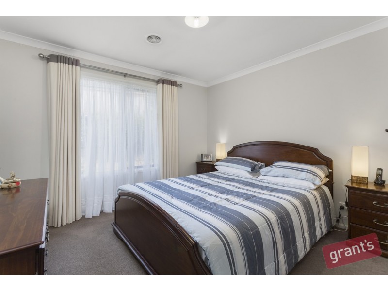 2 Mornmoot Court, Hallam VIC 3803