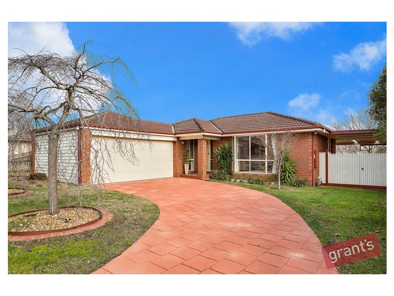 57 Kendall Drive, Narre Warren VIC 3805