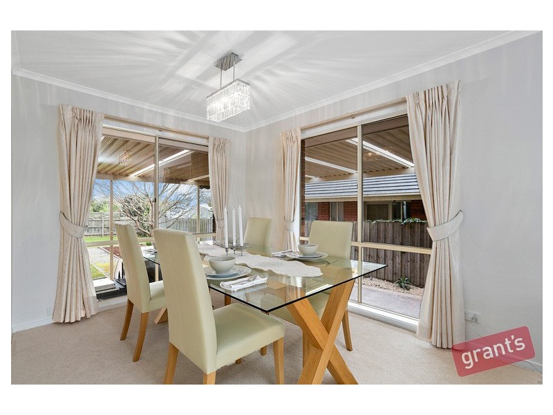 57 Kendall Drive, Narre Warren VIC 3805