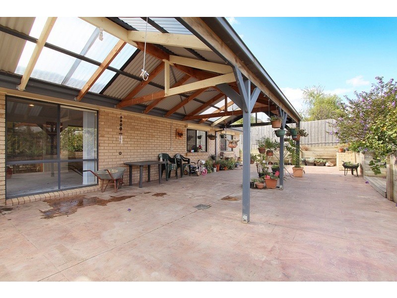 21 Sugar Gum Court, Narre Warren South VIC 3805