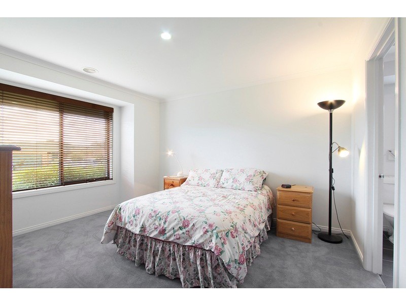 21 Sugar Gum Court, Narre Warren South VIC 3805