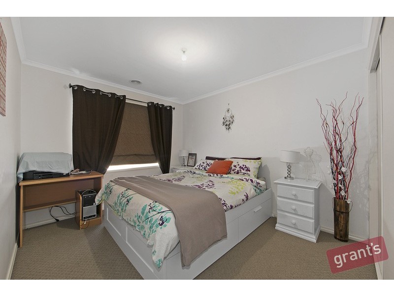 128 Harold Keys Drive, Narre Warren South VIC 3805