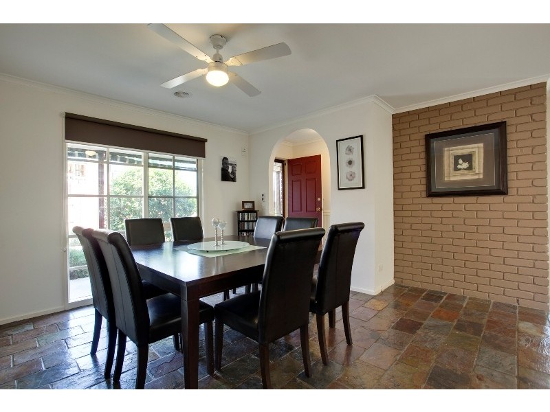 19 Debanne Court, Narre Warren VIC 3805