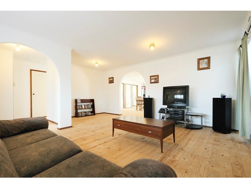 36 Nettle Drive, Hallam VIC 3803