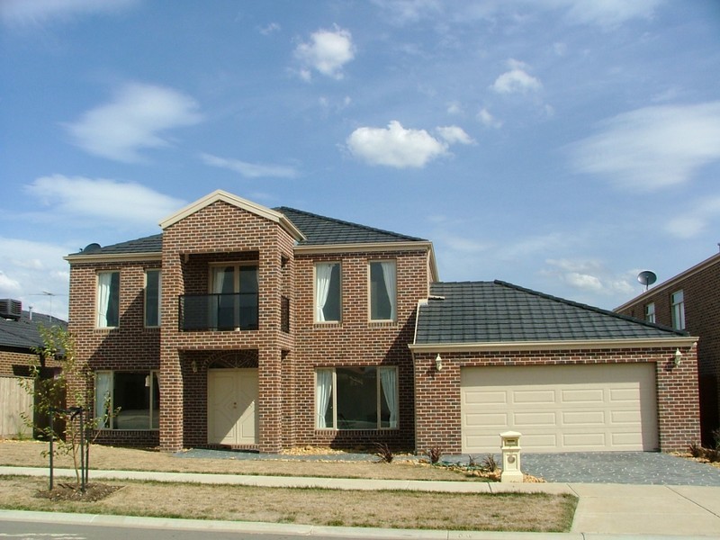 17 Lincoln Avenue, Berwick VIC 3806