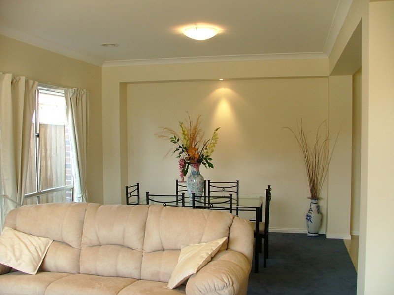 17 Lincoln Avenue, Berwick VIC 3806