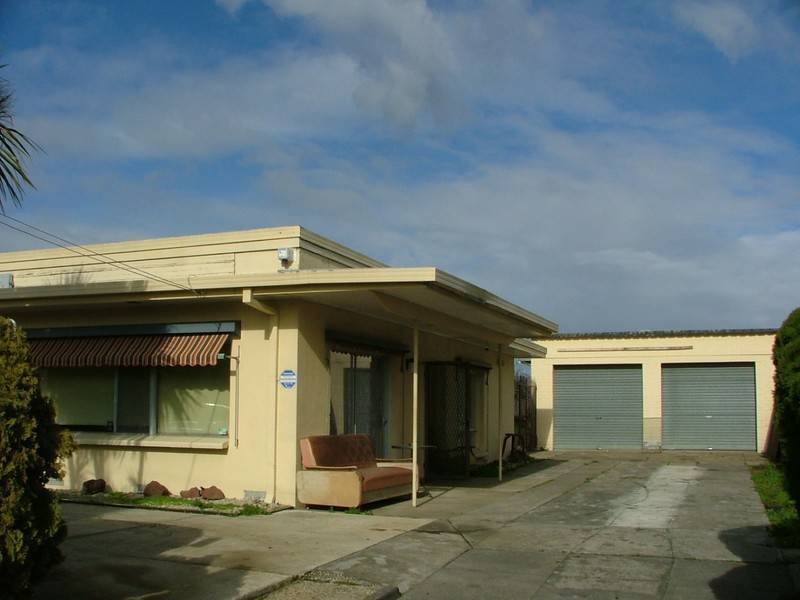 36 Sweeney Drive, Narre Warren VIC 3805