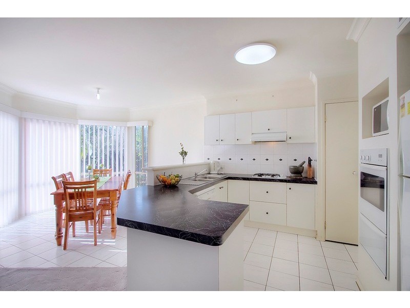 27 President Road, Narre Warren South VIC 3805