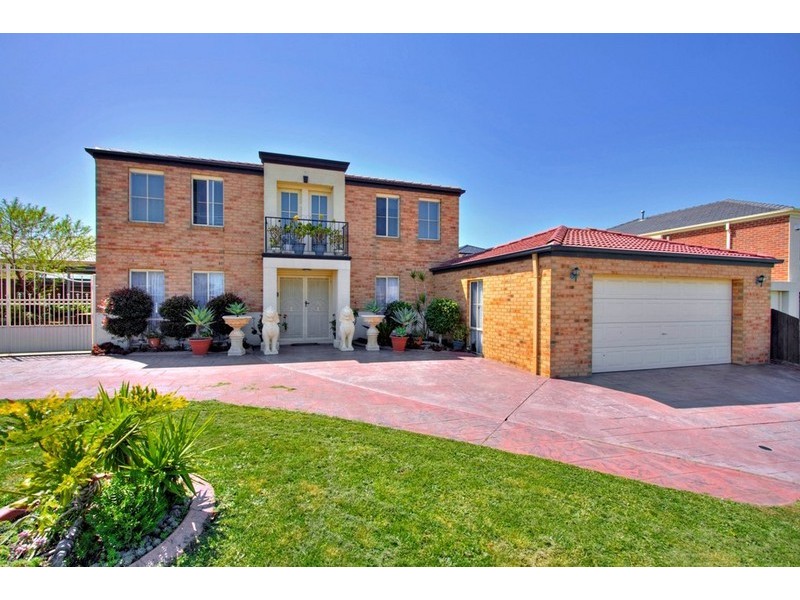 4 Winterton Court, Hallam VIC 3803