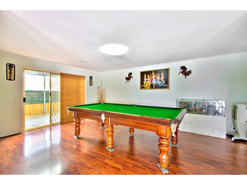 4 Winterton Court, Hallam VIC 3803