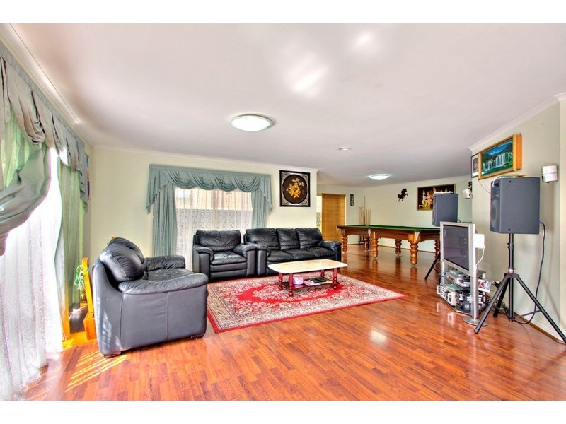 4 Winterton Court, Hallam VIC 3803