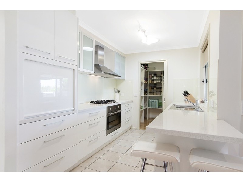 9 Lasiandra Circuit, Narre Warren VIC 3805