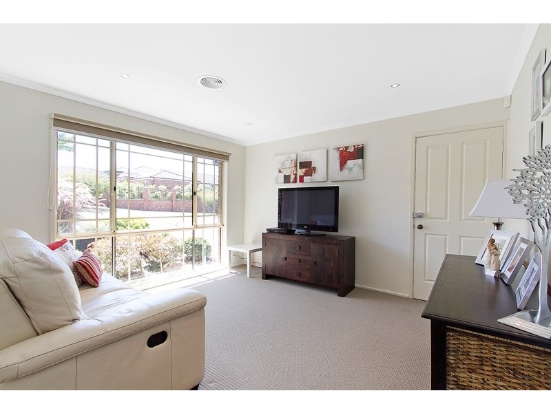 9 Lasiandra Circuit, Narre Warren VIC 3805