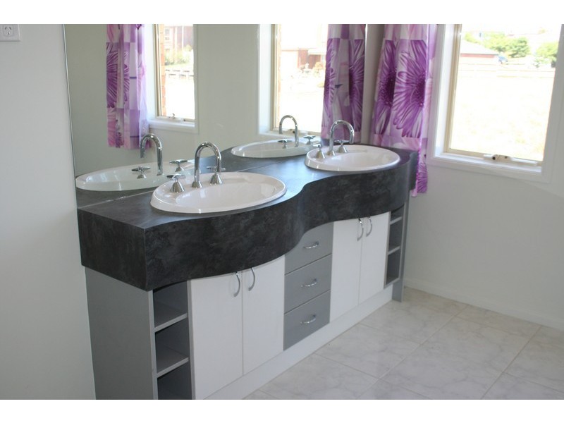 26 Ellen Road, Narre Warren South VIC 3805