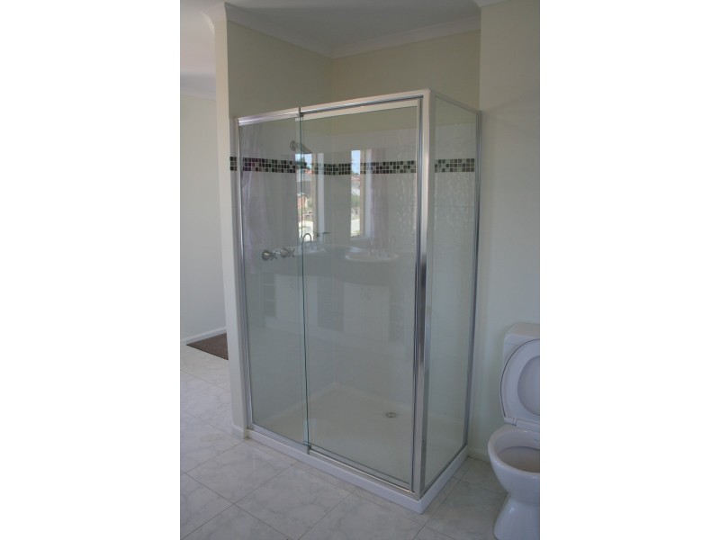 26 Ellen Road, Narre Warren South VIC 3805