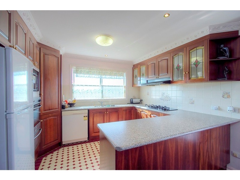 24 Frederick Rise, Narre Warren South VIC 3805