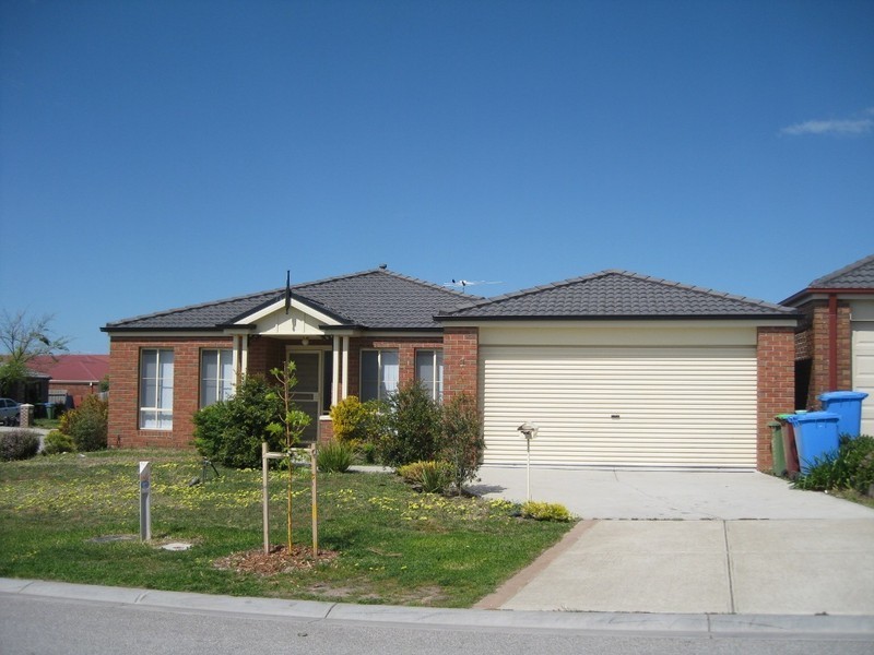 1 Taunton Court, Narre Warren South VIC 3805