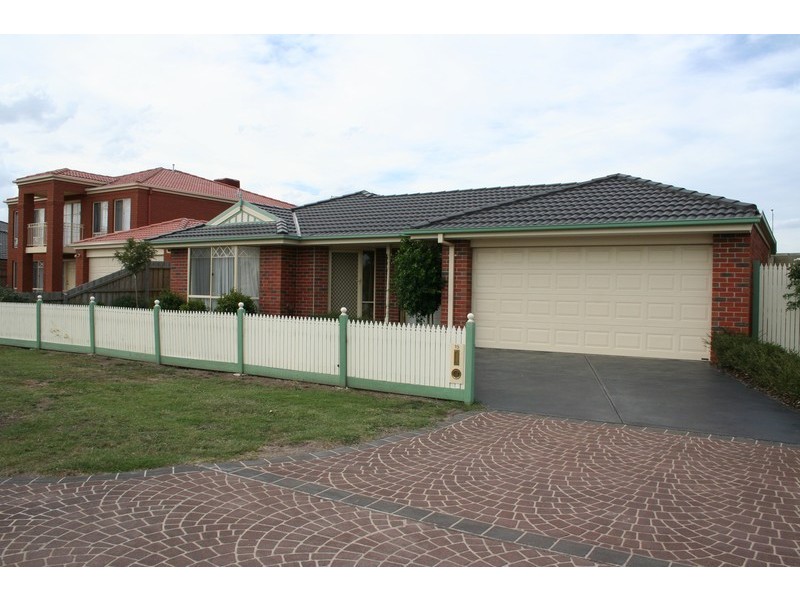 15 Wattlebird Court, Narre Warren VIC 3805
