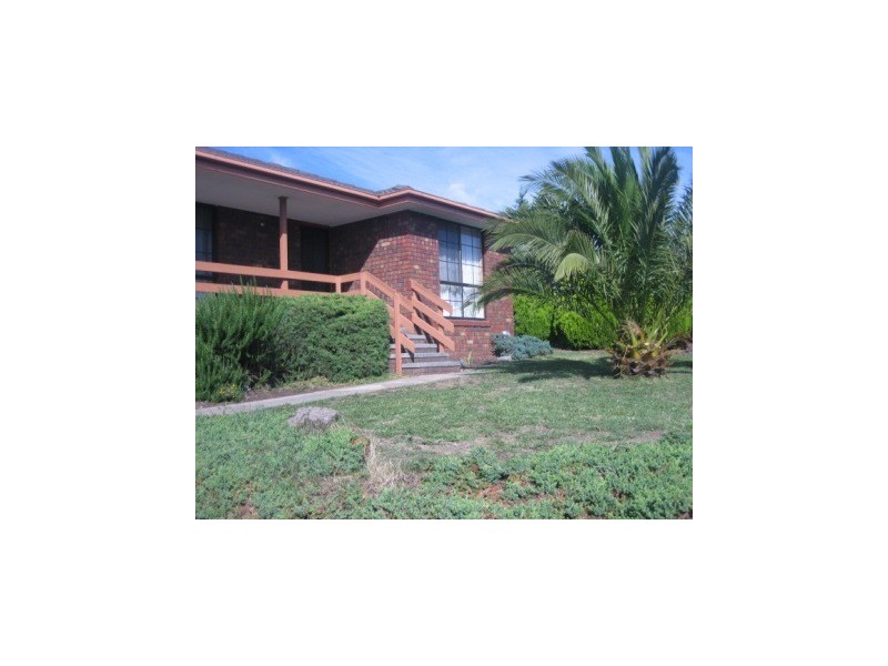 1 Laurus Court, Narre Warren VIC 3805