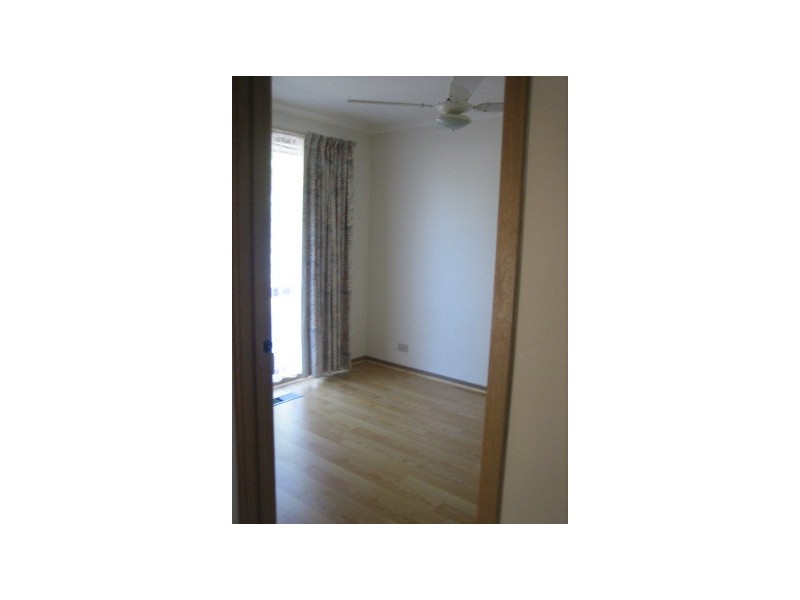 1 Laurus Court, Narre Warren VIC 3805