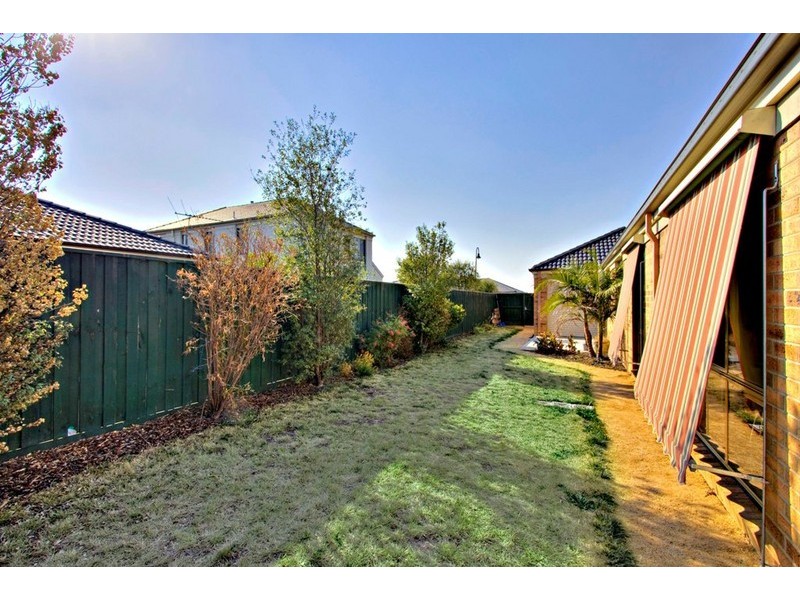 17 Shay Close, Narre Warren South VIC 3805