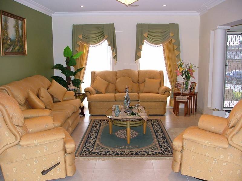 64 The Avenue, Narre Warren South VIC 3805