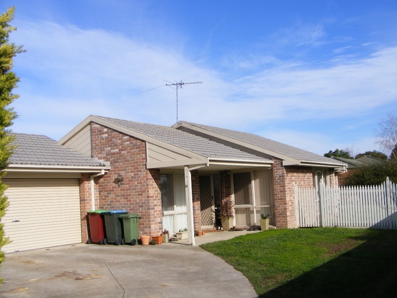 16 Barunah Court, Narre Warren VIC 3805