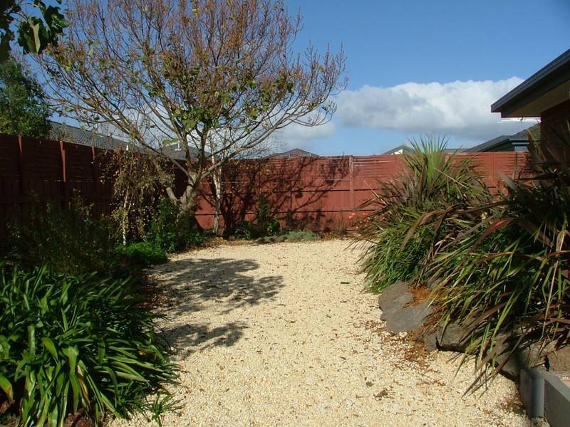 30 Ernest Crescent, Narre Warren South VIC 3805