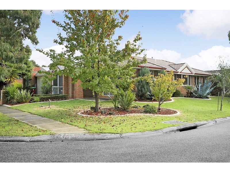 13 Armadale Drive, Narre Warren VIC 3805