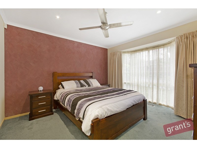 6 Clarinda Drive, Narre Warren VIC 3805