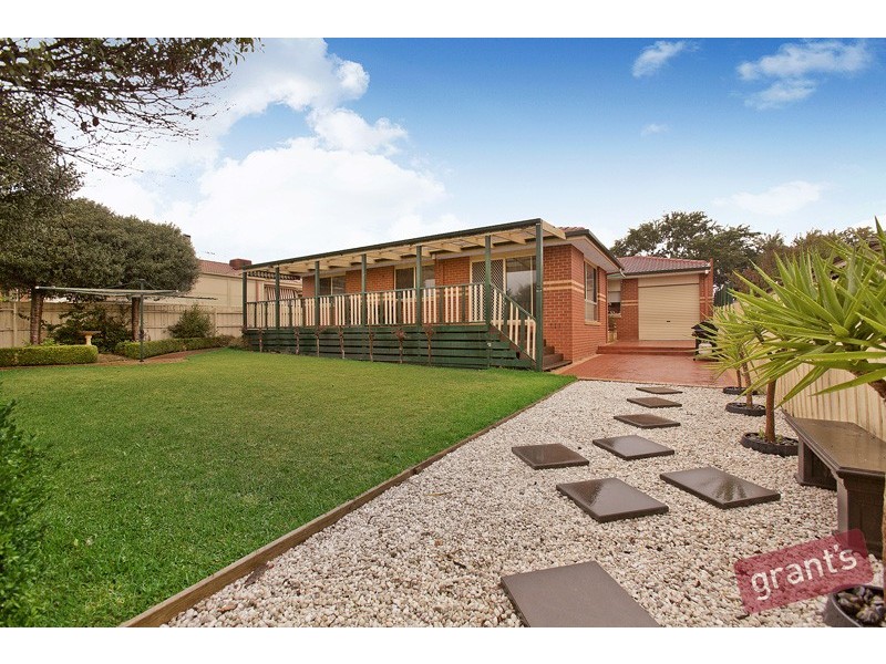 6 Clarinda Drive, Narre Warren VIC 3805