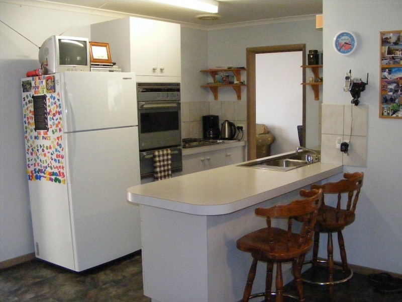 110 Fleetwood Drive, Narre Warren VIC 3805