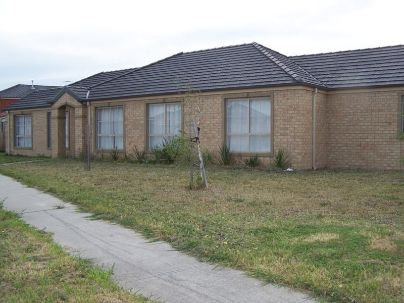 74 Harrington Dve, Narre Warren South VIC 3805