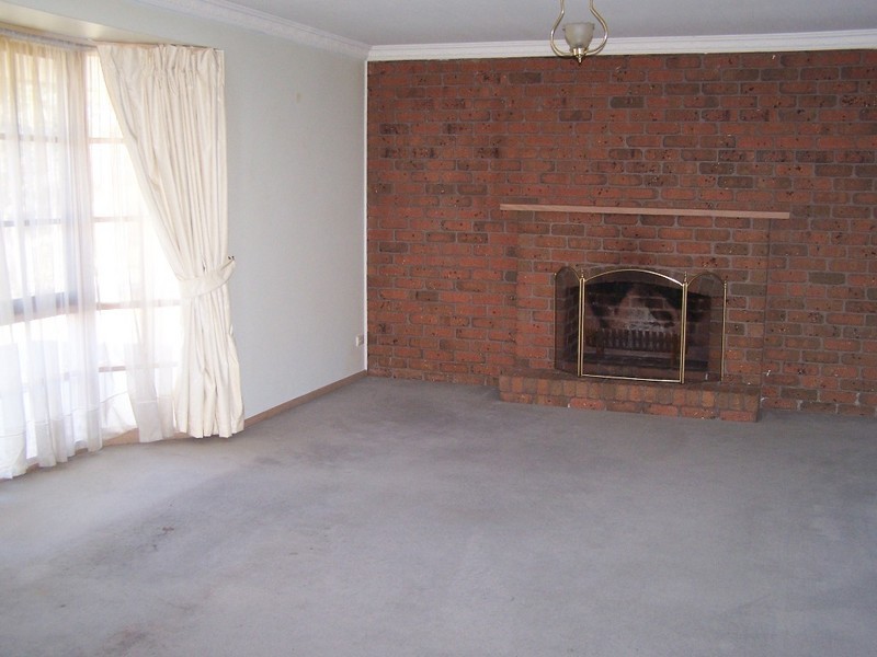 19 Poorinda Rise, Narre Warren VIC 3805