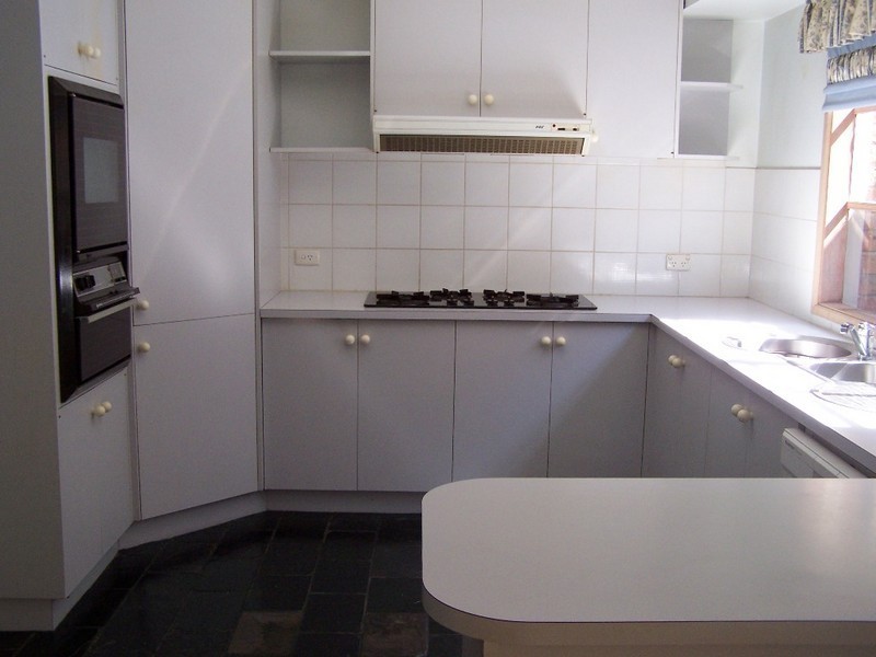 19 Poorinda Rise, Narre Warren VIC 3805