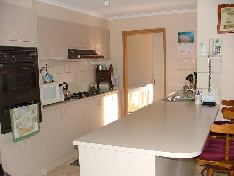 56 Norfolk Drive, Narre Warren VIC 3805