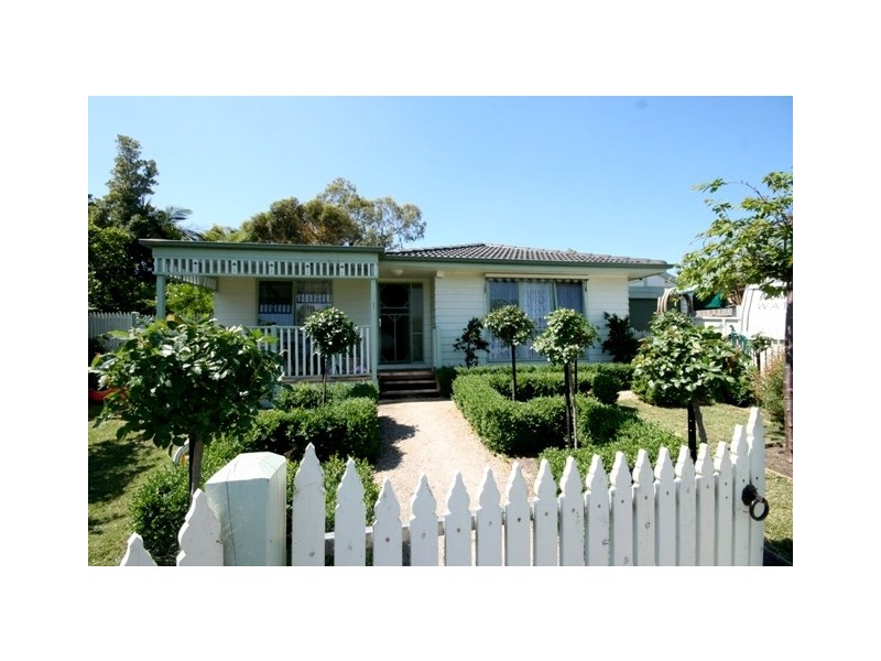 17 Upton Crescent, Narre Warren VIC 3805