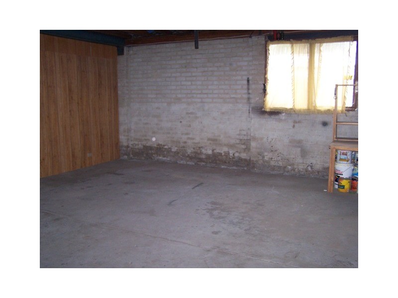 2 Lancaster Avenue, Narre Warren VIC 3805