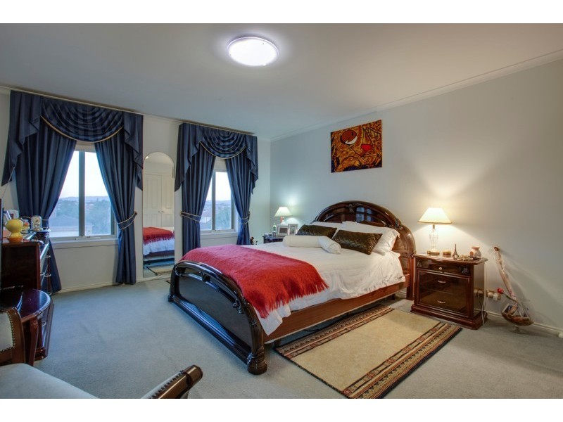 9 Homewood Boulevard, Hallam VIC 3803