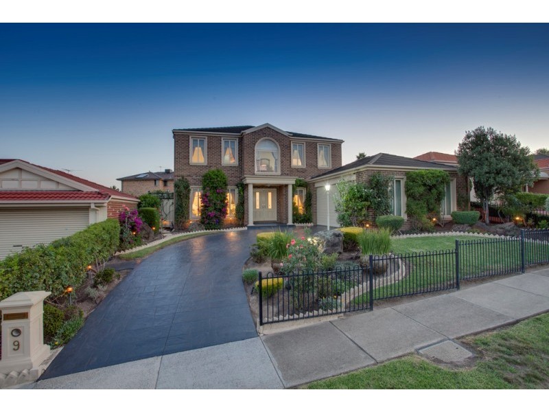 9 Homewood Boulevard, Hallam VIC 3803