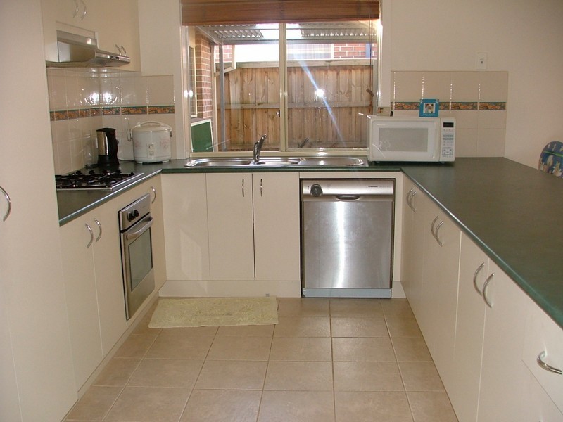 15 Hadley Circuit, Narre Warren South VIC 3805