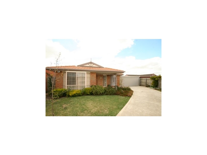 10 Angel Close, Narre Warren South VIC 3805