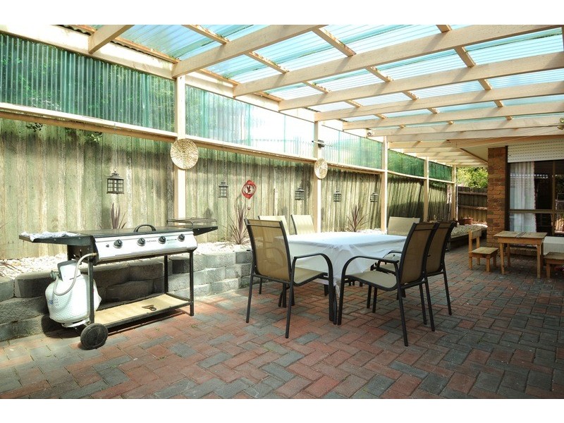 4 Laurus Court, Narre Warren VIC 3805