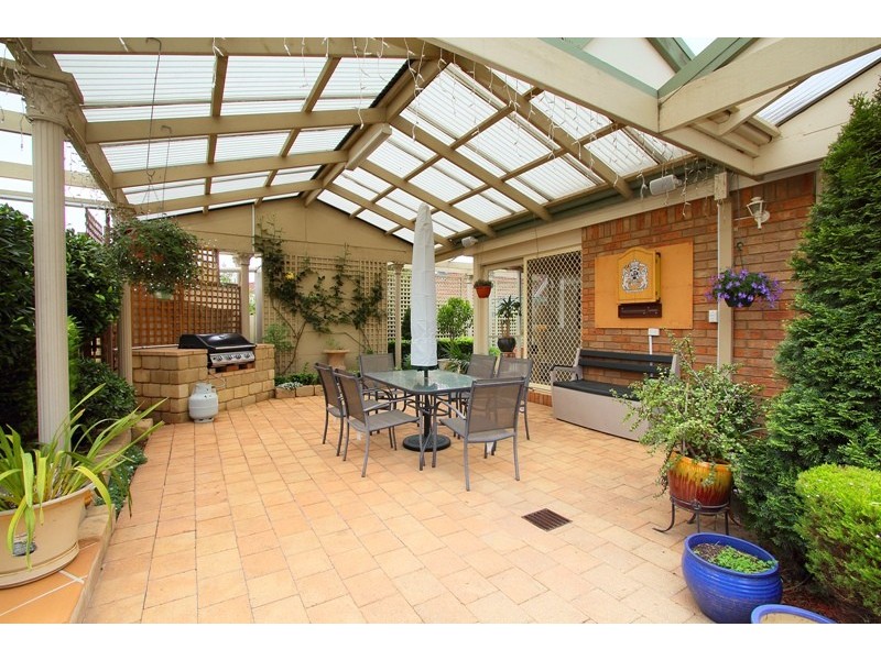 2  Tolmie Rise, Hallam VIC 3803